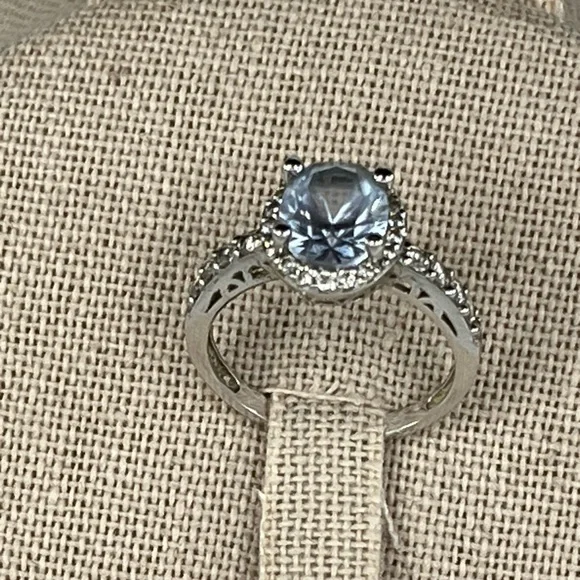 Vintage Estate Sterling Silver 925 Blue Topaz & Diamond Halo Ring – Size 6 - Picture 6 of 17